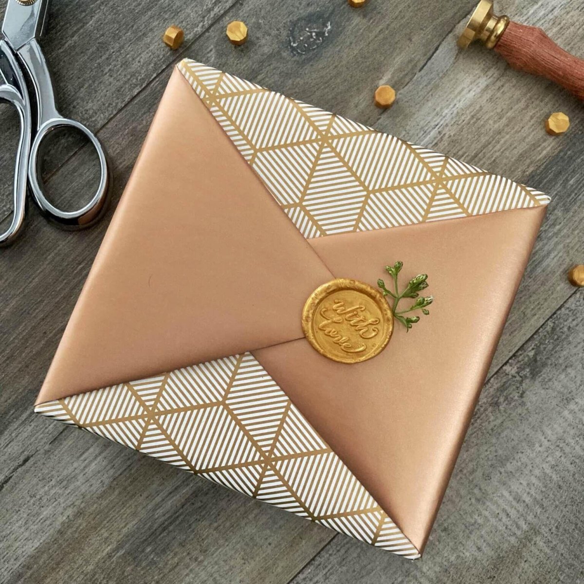 Fertiger DIY Geschenkumschlag