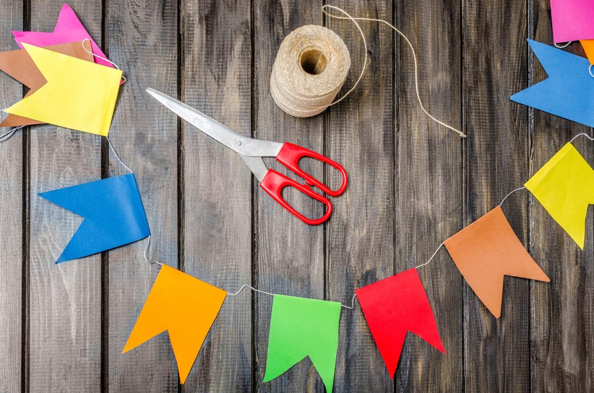 Materialien für Papier Girlande