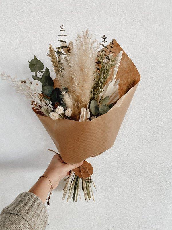 DIY Strauß mit Trockenblumen